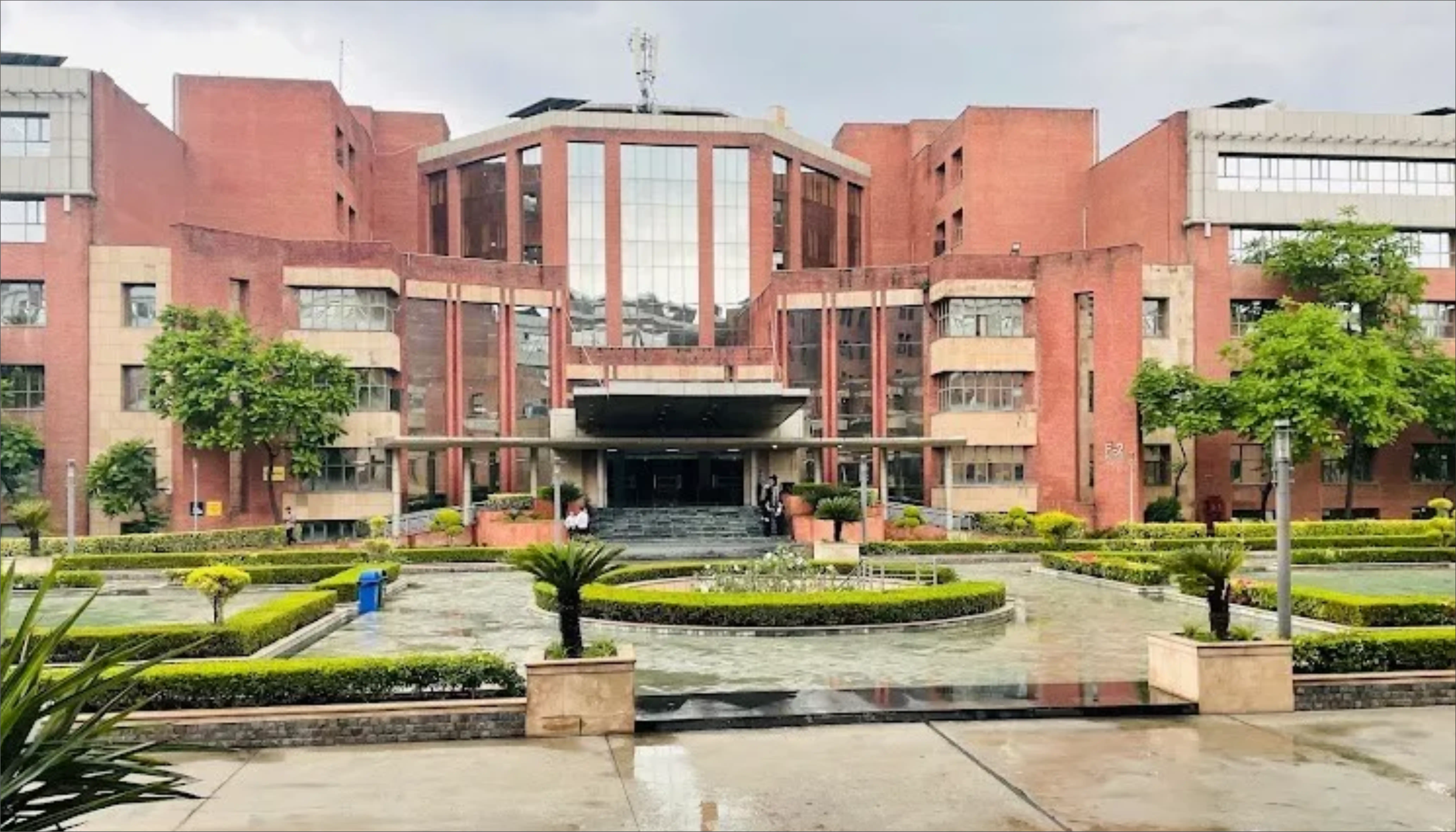 CII School of Logistics, Amity University