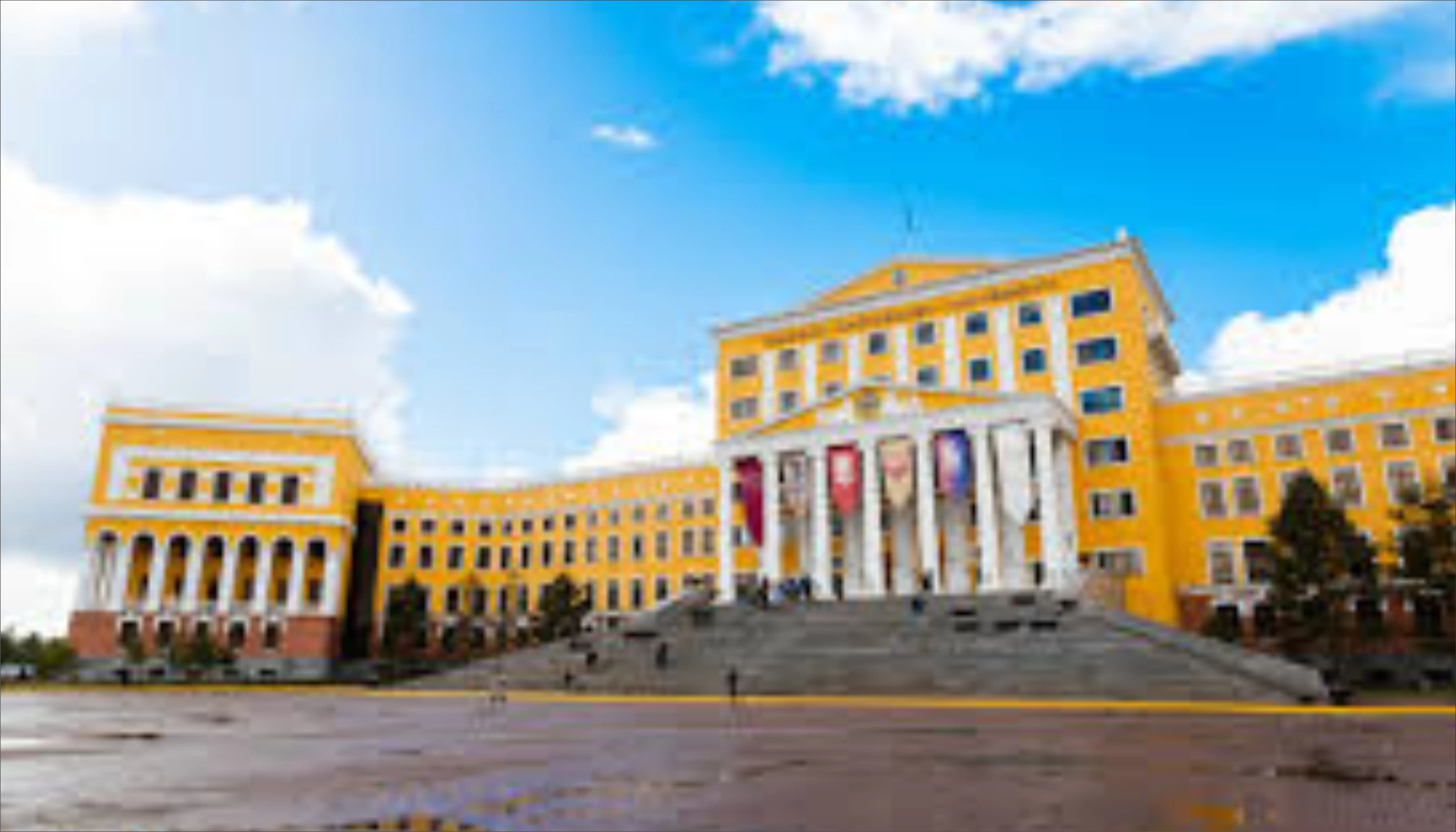 Colleg Slider 1